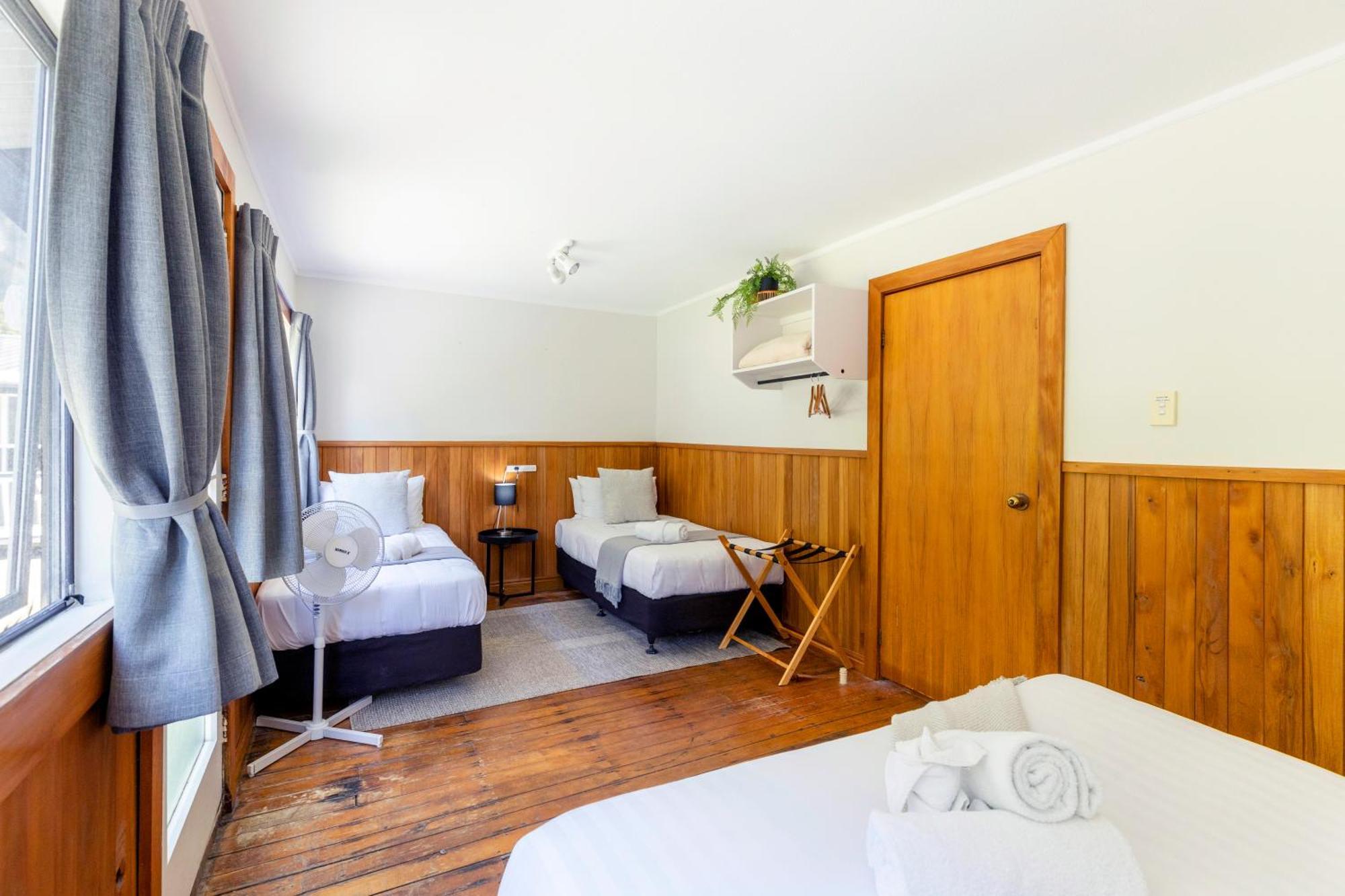 Punakaiki Beachfront Motels Extérieur photo